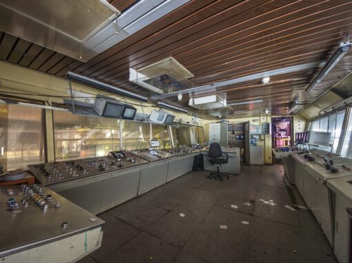 UE : Heavy Industry: Titans of Steel and Steam UE : Heavy Industry: Titans of Steel and Steam